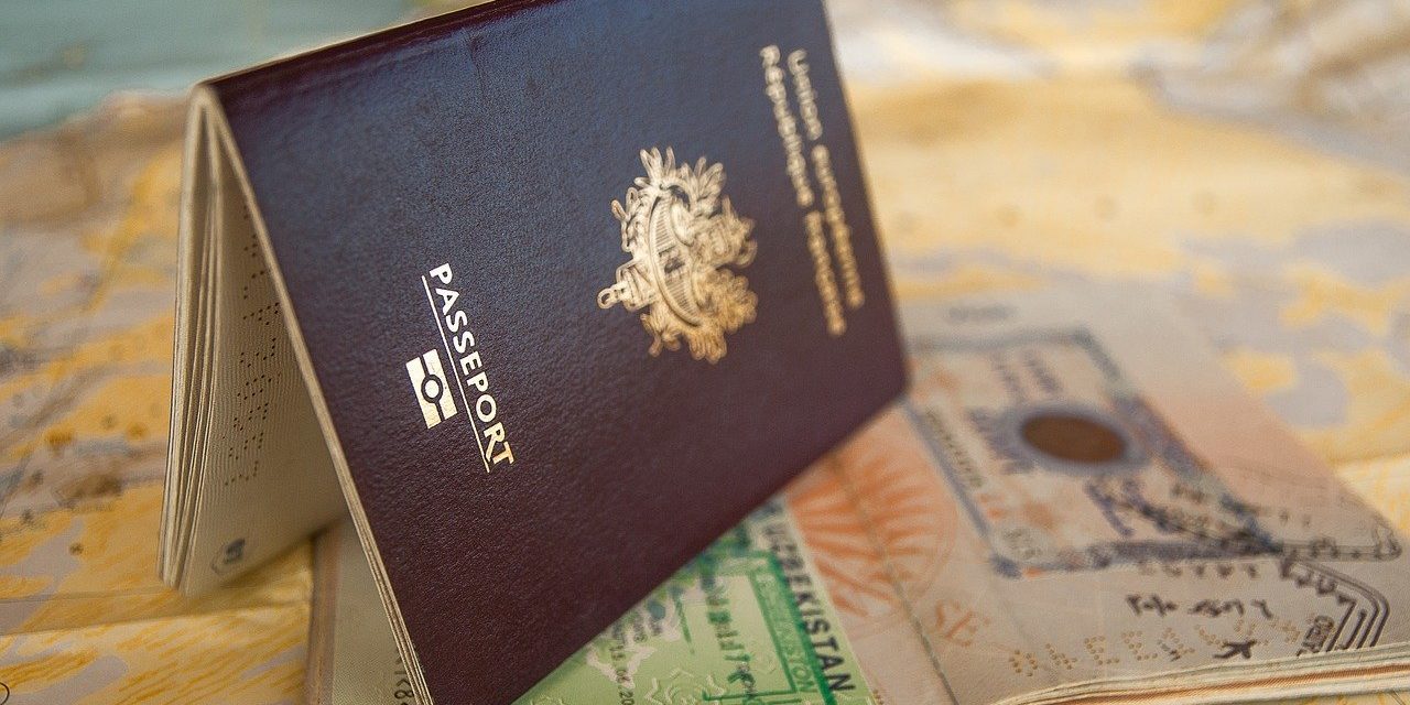 7 Little-Known Ways Dual Citizenship is Used by Billionaires